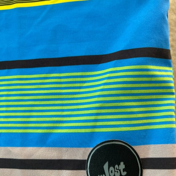Lost Boardshorts - Picture 2 of 4